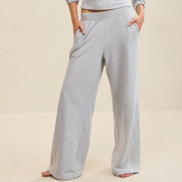 aerie Pants - Aerie NWT Wide Leg Sweatpants High Rise Athleisure Relaxed Comfort Gray XLP